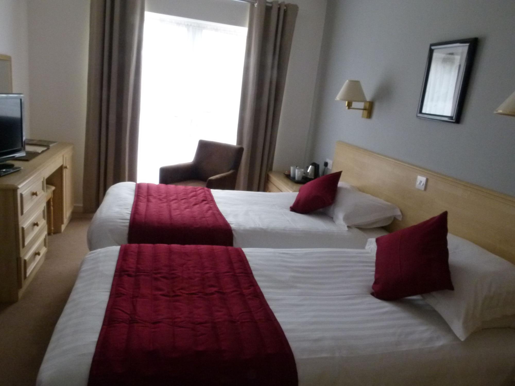 Beachcombers Hotel Grouville Dış mekan fotoğraf