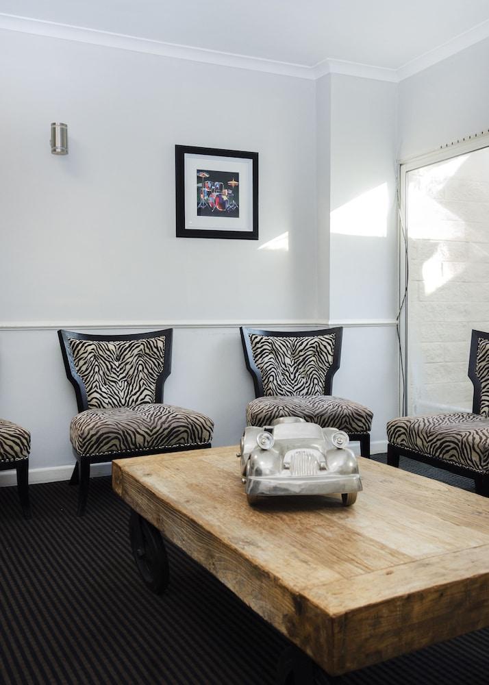 Beachcombers Hotel Grouville Dış mekan fotoğraf