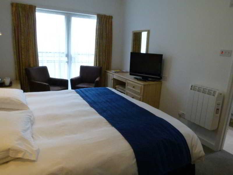 Beachcombers Hotel Grouville Dış mekan fotoğraf