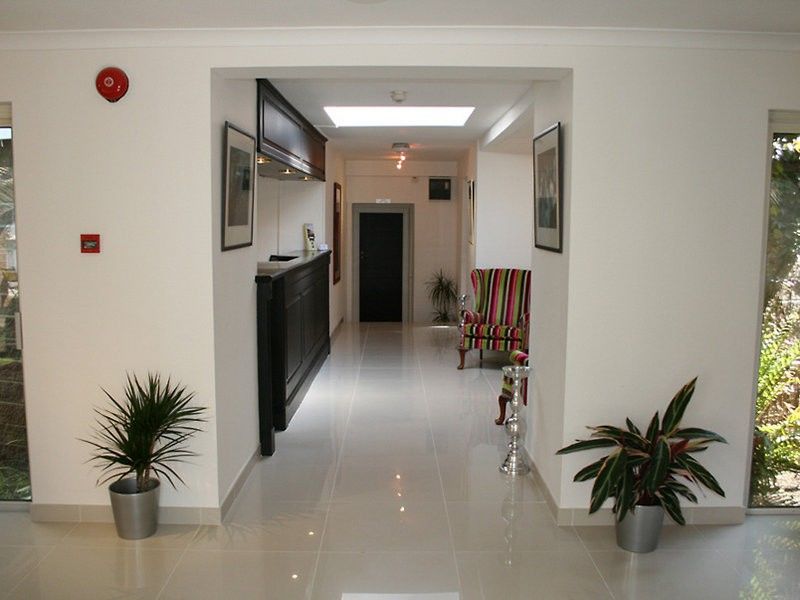 Beachcombers Hotel Grouville Dış mekan fotoğraf